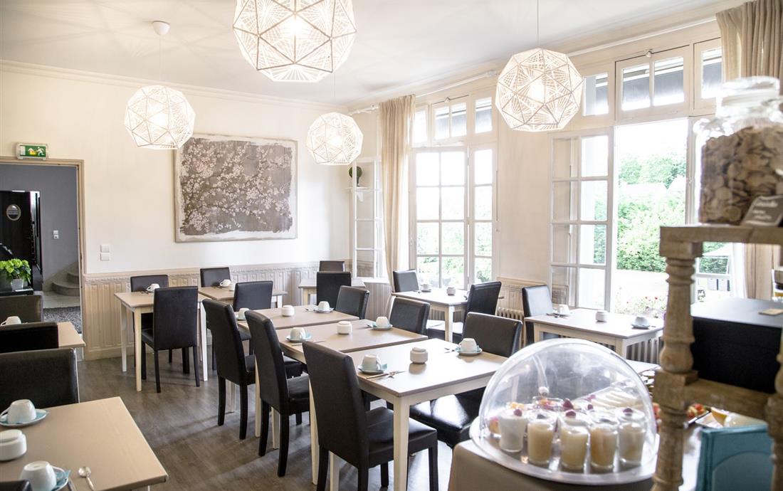 Hotel Le Mans avec buffet petit dejeuner - Hotel La Pommeraie - Hotel Le Mans - Hôtel La Pommeraie